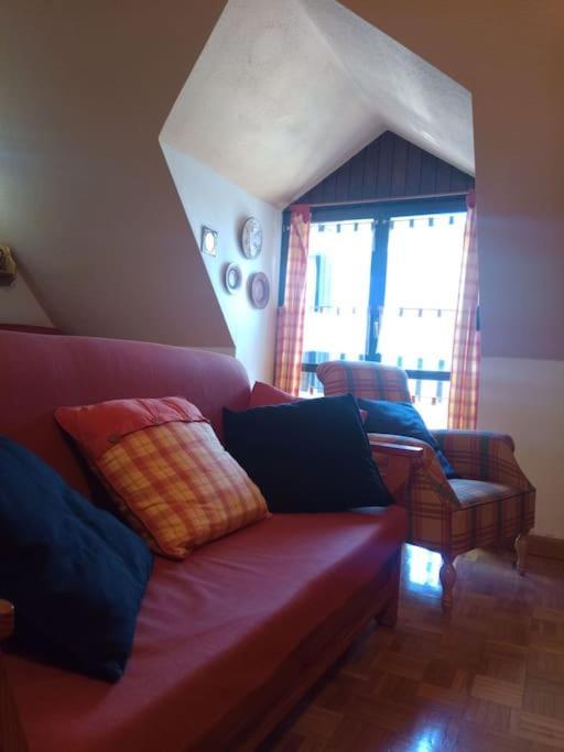 Apartamento Atico En Pleno Pirineo El Pueyo de Jaca Exterior foto